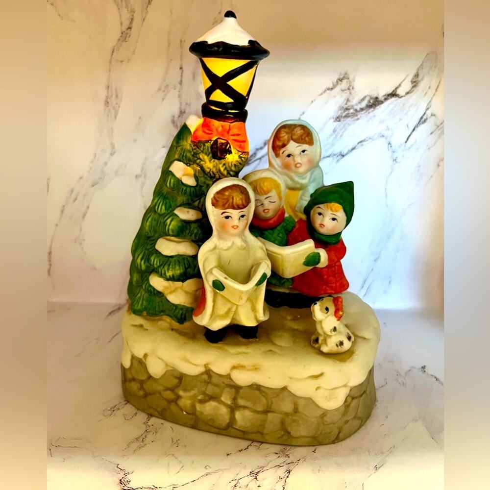 Vintage carolers with puppy wind up music box with light